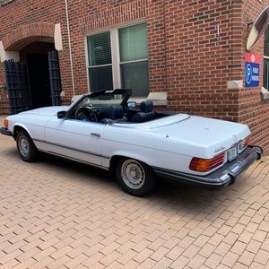 Meet your Posher, Loren